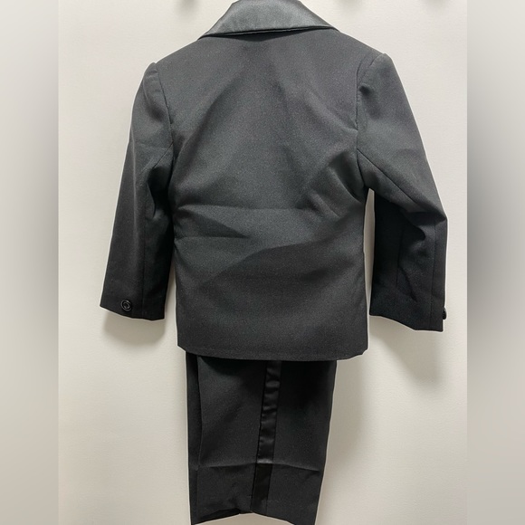 Baby Tuxedo Set - Picture 3 of 4